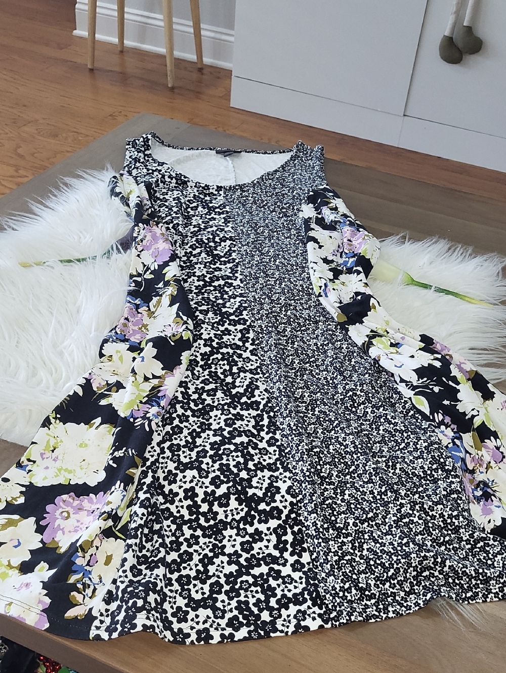 J. Jill Black and White Floral Panel Dress with Lavender Accents Size S (M/L)